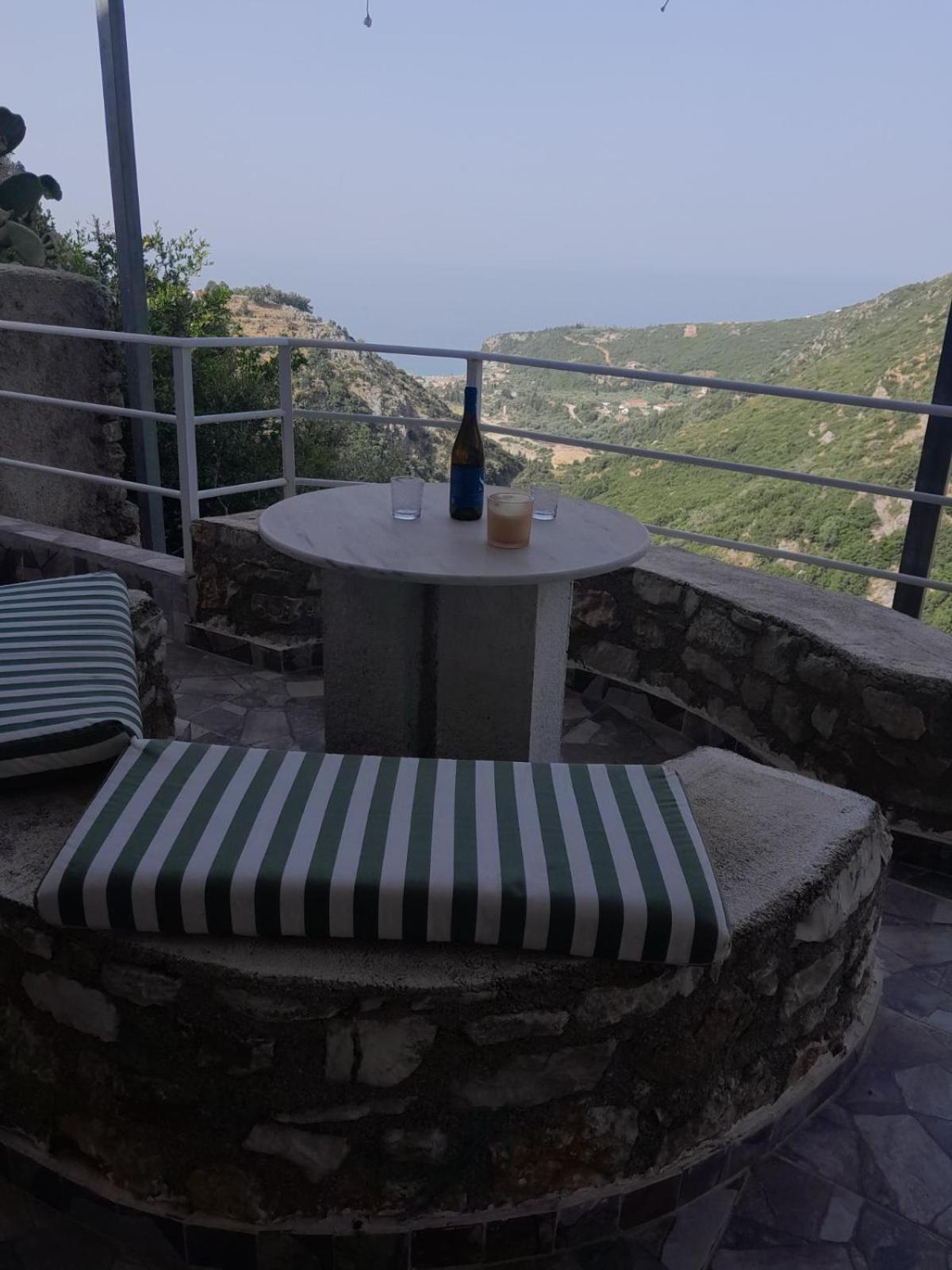 Sofia'S Rooms Himara Zewnętrze zdjęcie